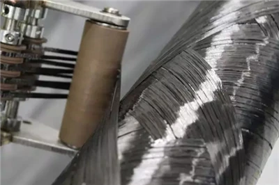 Kurām nozarēm nāks par labu turpmākais termoplastiskās oglekļa šķiedras ražoš...