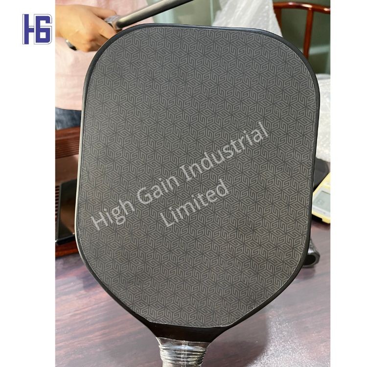 Lightweight Pickleball Paddle